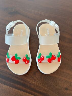 bebe White Jelly Sandals with Red Cherry Accents, Toddler 5/6